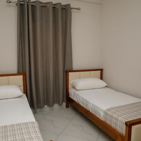 Logli Apartments Gjirokastër Eksteriør billede