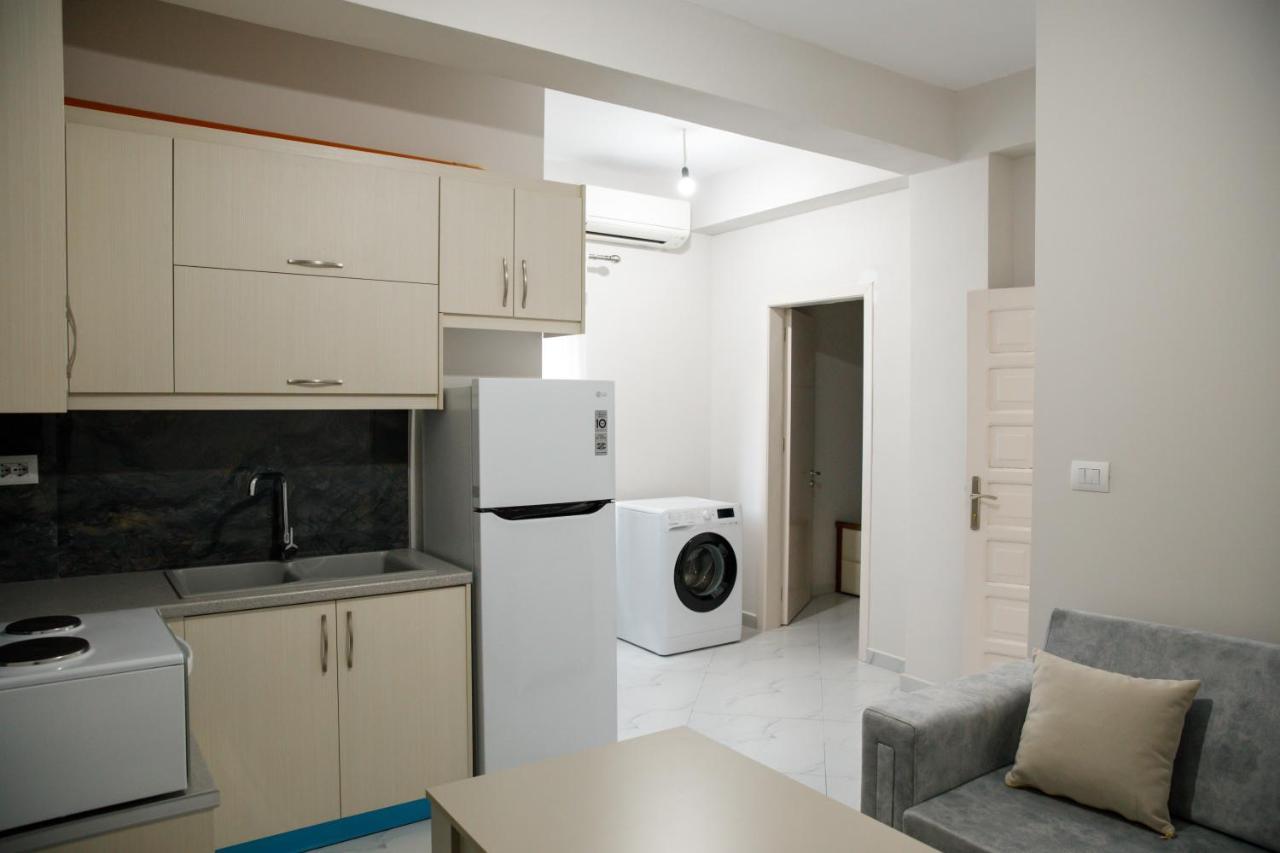 Logli Apartments Gjirokastër Eksteriør billede